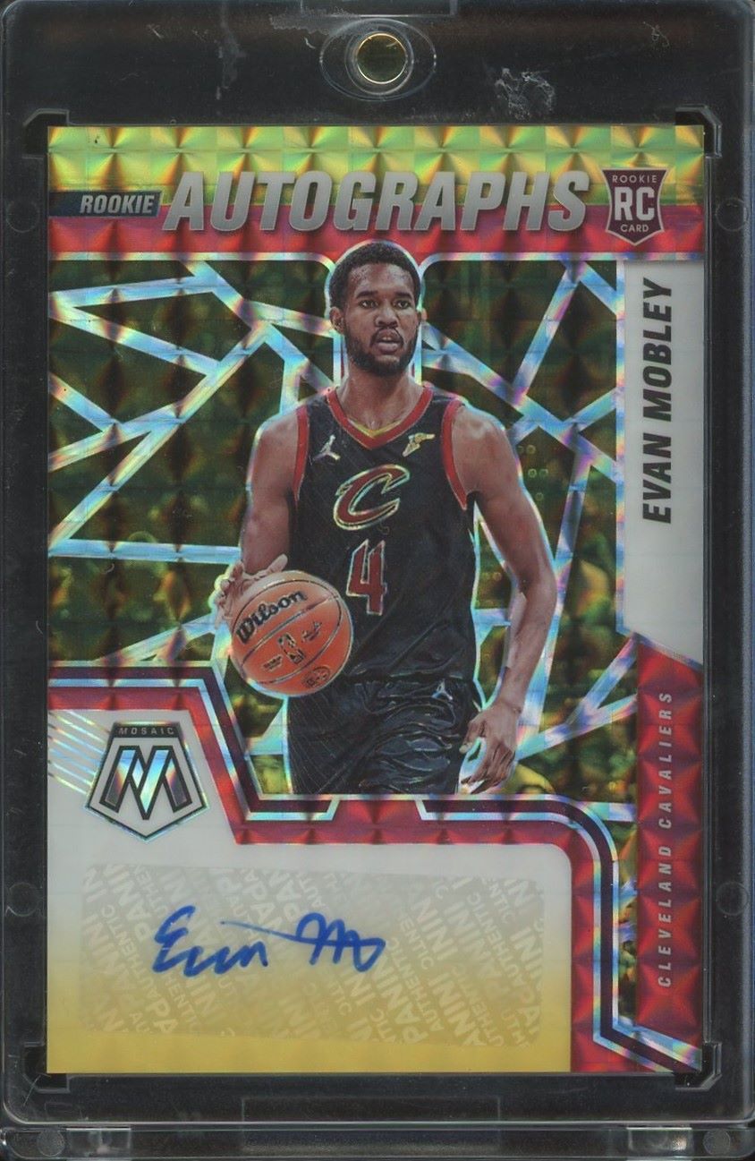 2021-22 Panini Mosaic Evan Mobley RC Auto Gold & Red #RAM-EVM