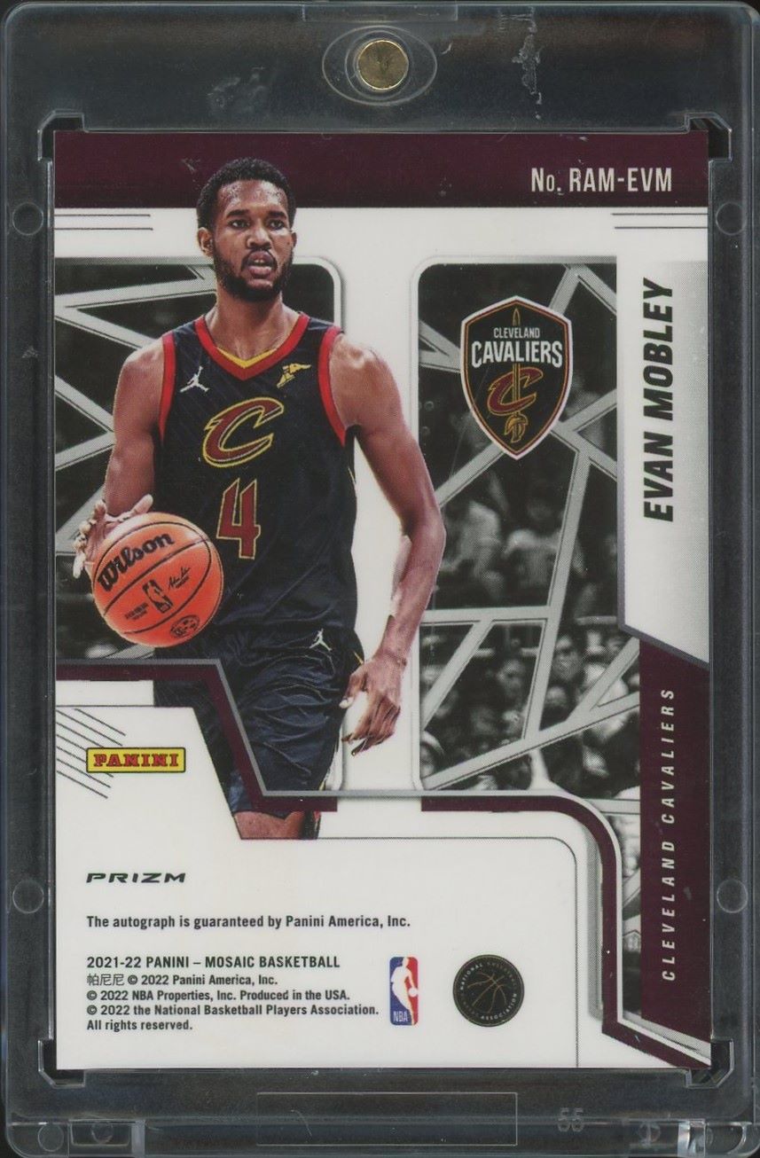 2021-22 Panini Mosaic Evan Mobley RC Auto Gold & Red #RAM-EVM